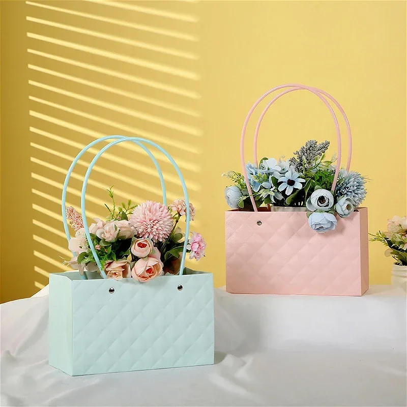 حقيبة هدايا على شكل زهرة ماكار - مراجعة Packaging وسعره